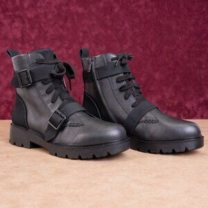 UGG Women Noe Moto Buckles Black Leather Strap Lace-up Combat Boots size 12